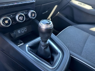 Renault Clio Zen TCe 66 kW (90 CV) 14 Renault Clio Zen TCe 66 kW (90 CV) 14