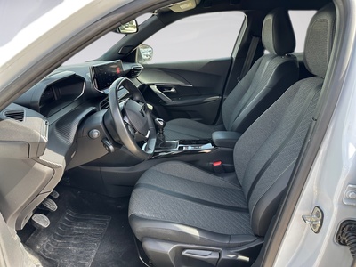 Peugeot 2008 PureTech 100 S&S Active 75 kW (100 CV) 11 Peugeot 2008 PureTech 100 S&S Active 75 kW (100 CV) 11