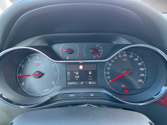 Opel Crossland 1.2 Edition 81 kW (110 CV) Vehículo usado en Madrid Opel Crossland 1.2 Edition 81 kW (110 CV) Vehículo usado en Madrid