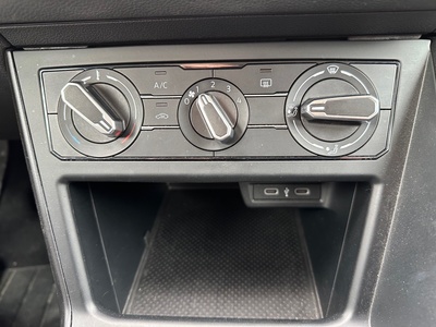 Volkswagen Taigo Life 1.0 TSI 70 kW (95 CV) 18 Volkswagen Taigo Life 1.0 TSI 70 kW (95 CV) 18