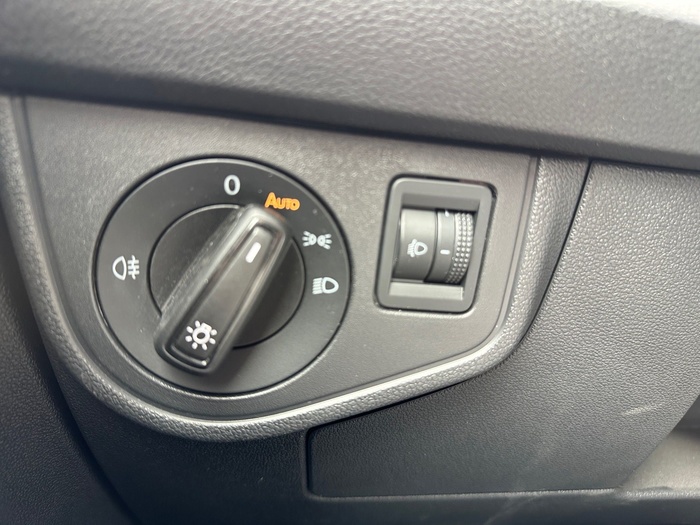 Volkswagen Taigo Life 1.0 TSI 70 kW (95 CV) Vehículo usado en Madrid Volkswagen Taigo Life 1.0 TSI 70 kW (95 CV) Vehículo usado en Madrid