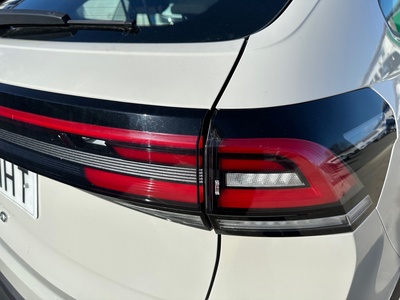 Volkswagen Taigo Life 1.0 TSI 70 kW (95 CV) 17 Volkswagen Taigo Life 1.0 TSI 70 kW (95 CV) 17