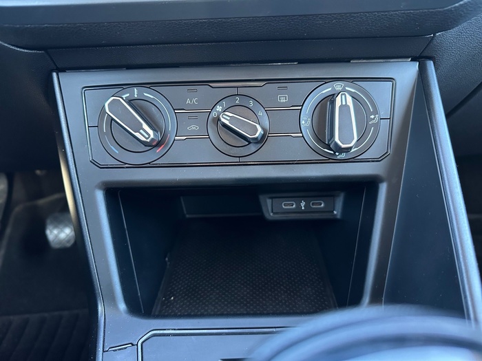 Volkswagen Taigo Life 1.0 TSI 70 kW (95 CV) Vehículo usado en Madrid Volkswagen Taigo Life 1.0 TSI 70 kW (95 CV) Vehículo usado en Madrid