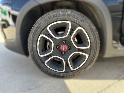 Fiat Panda 1.0 Hybrid GSE City Life 51 kW (70 CV) 13 Fiat Panda 1.0 Hybrid GSE City Life 51 kW (70 CV) 13