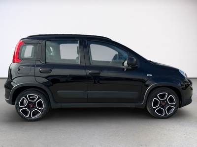 Fiat Panda 1.0 Hybrid GSE City Life 51 kW (70 CV) 4 Fiat Panda 1.0 Hybrid GSE City Life 51 kW (70 CV) 4