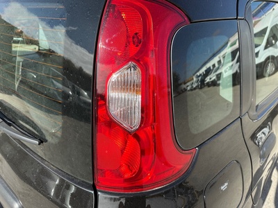 Fiat Panda 1.0 Hybrid GSE City Life 51 kW (70 CV) 17 Fiat Panda 1.0 Hybrid GSE City Life 51 kW (70 CV) 17