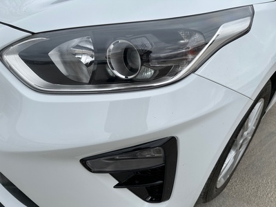 Kia Ceed 1.0 T-GDi Drive 88 kW (120 CV) 16 Kia Ceed 1.0 T-GDi Drive 88 kW (120 CV) 16