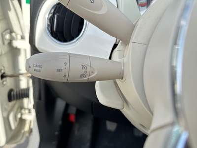 Fiat 500C 1.0 Hybrid Dolcevita 51 kW (70 CV) 20 Fiat 500C 1.0 Hybrid Dolcevita 51 kW (70 CV) 20