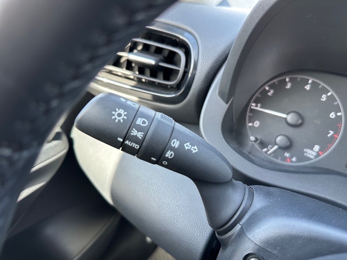 Toyota Yaris 1.5 S-Edition 92 kW (125 CV) Vehículo usado en Madrid Toyota Yaris 1.5 S-Edition 92 kW (125 CV) Vehículo usado en Madrid