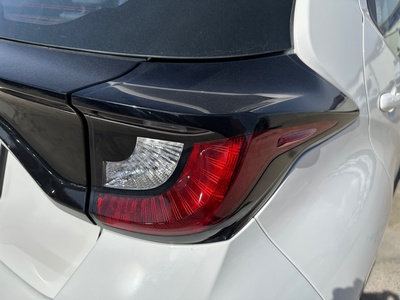 Toyota Yaris 1.5 S-Edition 92 kW (125 CV) 17 Toyota Yaris 1.5 S-Edition 92 kW (125 CV) 17