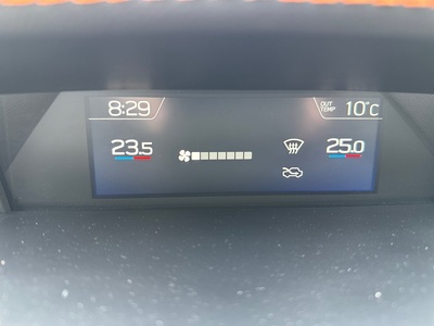 Subaru XV 2.0i Hybrid Executive Plus CVT 110 kW (150 CV) 18 Subaru XV 2.0i Hybrid Executive Plus CVT 110 kW (150 CV) 18