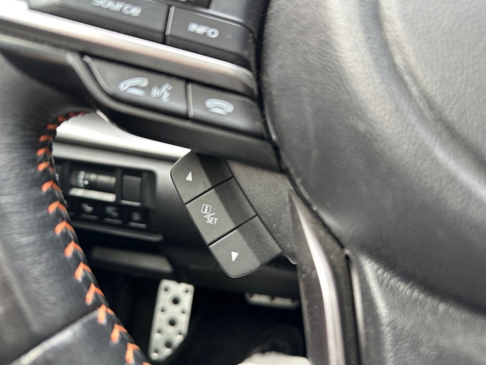 Subaru XV 2.0i Hybrid Executive Plus CVT 110 kW (150 CV) Vehículo usado en Madrid Subaru XV 2.0i Hybrid Executive Plus CVT 110 kW (150 CV) Vehículo usado en Madrid