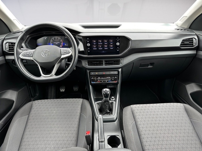 Volkswagen T-Cross Advance 1.0 TSI 81 kW (110 CV) Vehículo usado en Madrid Volkswagen T-Cross Advance 1.0 TSI 81 kW (110 CV) Vehículo usado en Madrid