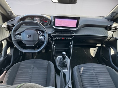 Peugeot 2008 PureTech 100 S&S Active 75 kW (100 CV) 8 Peugeot 2008 PureTech 100 S&S Active 75 kW (100 CV) 8