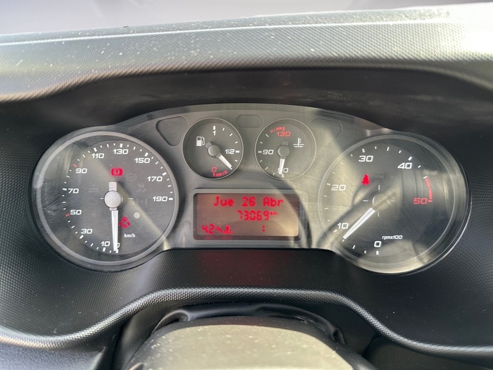 Iveco Daily Chasis 35C 16H 3450 118 kW (160 CV) Vehículo usado en Madrid Iveco Daily Chasis 35C 16H 3450 118 kW (160 CV) Vehículo usado en Madrid