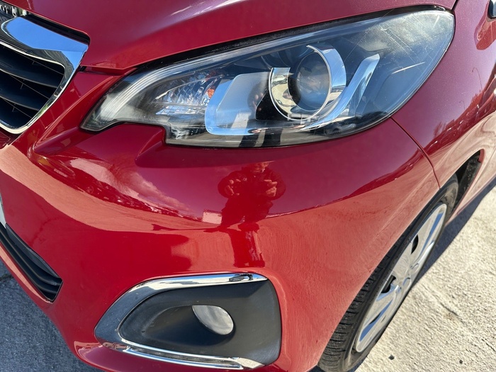 Peugeot 108 1.0 VTi Active 53 kW (72 CV) Vehículo usado en Madrid Peugeot 108 1.0 VTi Active 53 kW (72 CV) Vehículo usado en Madrid