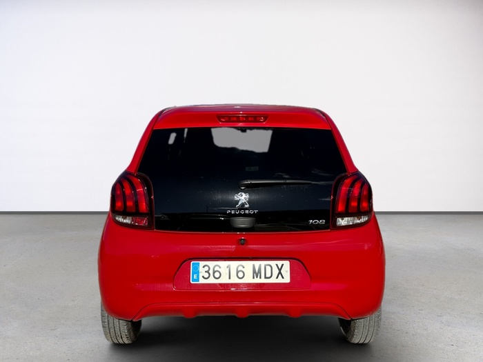 Peugeot 108 1.0 VTi Active 53 kW (72 CV) Vehículo usado en Madrid Peugeot 108 1.0 VTi Active 53 kW (72 CV) Vehículo usado en Madrid