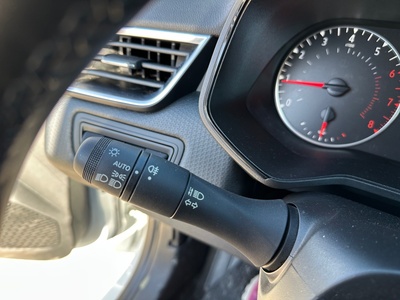 Renault Clio Equilibre TCe 66 kW (90 CV) 20 Renault Clio Equilibre TCe 66 kW (90 CV) 20