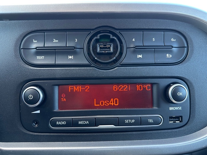 Renault Twingo Intens TCe 48 kW (65 CV) Vehículo usado en Madrid Renault Twingo Intens TCe 48 kW (65 CV) Vehículo usado en Madrid