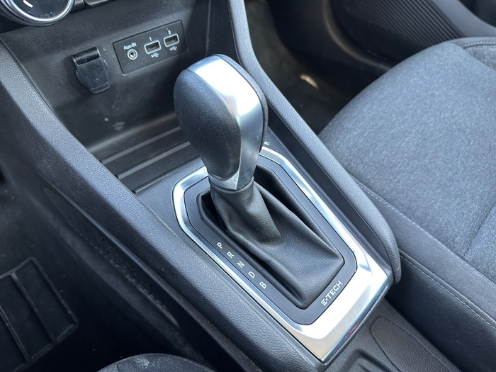 Renault Clio Intens E-Tech Híbrido 103 kW (140 CV) Vehículo usado en Madrid Renault Clio Intens E-Tech Híbrido 103 kW (140 CV) Vehículo usado en Madrid