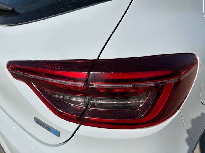 Renault Clio Intens E-Tech Híbrido 103 kW (140 CV) Vehículo usado en Madrid Renault Clio Intens E-Tech Híbrido 103 kW (140 CV) Vehículo usado en Madrid