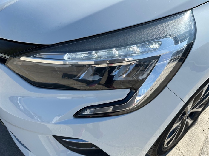 Renault Clio Intens E-Tech Híbrido 103 kW (140 CV) Vehículo usado en Madrid Renault Clio Intens E-Tech Híbrido 103 kW (140 CV) Vehículo usado en Madrid