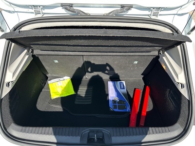 Renault Clio Intens E-Tech Híbrido 103 kW (140 CV) 6 Renault Clio Intens E-Tech Híbrido 103 kW (140 CV) 6