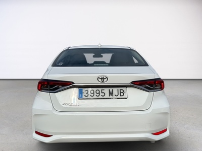 Toyota Corolla 1.5 Sedan 92 kW (125 CV) 5 Toyota Corolla 1.5 Sedan 92 kW (125 CV) 5