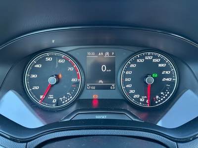 SEAT Arona 1.0 TSI Style Go2 DSG 81 kW (110 CV) 10 SEAT Arona 1.0 TSI Style Go2 DSG 81 kW (110 CV) 10