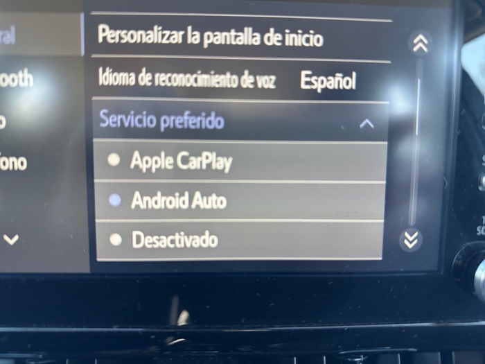 Toyota Corolla 125 Business Sedan 92 kW (125 CV) Vehículo usado en Madrid Toyota Corolla 125 Business Sedan 92 kW (125 CV) Vehículo usado en Madrid