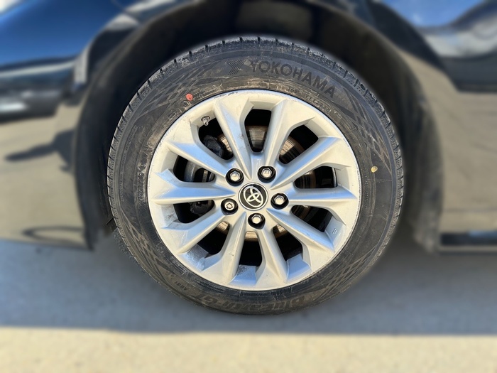 Toyota Corolla 125 Business Sedan 92 kW (125 CV) Vehículo usado en Madrid Toyota Corolla 125 Business Sedan 92 kW (125 CV) Vehículo usado en Madrid