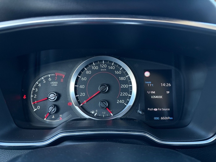 Toyota Corolla 125 Business Sedan 92 kW (125 CV) Vehículo usado en Madrid Toyota Corolla 125 Business Sedan 92 kW (125 CV) Vehículo usado en Madrid