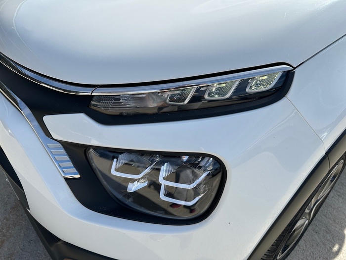 Citroen C3 BlueHDi 100 S&S C-Series 75 kW (102 CV) Vehículo usado en Madrid Citroen C3 BlueHDi 100 S&S C-Series 75 kW (102 CV) Vehículo usado en Madrid