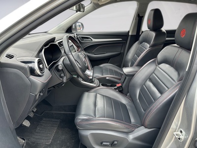 MG ZS 1.5 Luxury 78 kW (106 CV) 11 MG ZS 1.5 Luxury 78 kW (106 CV) 11