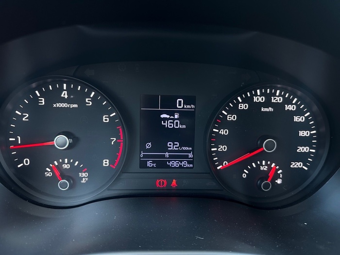 Kia Stonic 1.2 DPi Concept 62 kW (84 CV) Vehículo usado en Madrid Kia Stonic 1.2 DPi Concept 62 kW (84 CV) Vehículo usado en Madrid