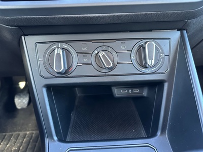 Volkswagen Taigo Life 1.0 TSI 70 kW (95 CV) 18 Volkswagen Taigo Life 1.0 TSI 70 kW (95 CV) 18