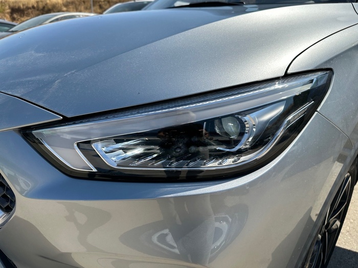 MG ZS 1.5 Comfort 78 kW (106 CV) Vehículo usado en Madrid MG ZS 1.5 Comfort 78 kW (106 CV) Vehículo usado en Madrid