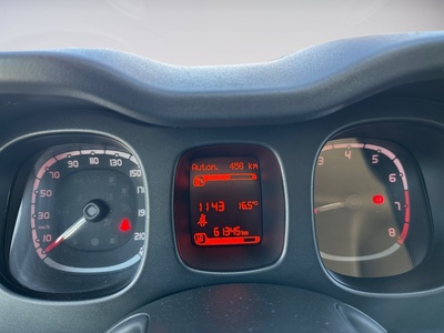 Fiat Panda 1.0 Hybrid Gse Red 51 kW (70 CV) 10 Fiat Panda 1.0 Hybrid Gse Red 51 kW (70 CV) 10