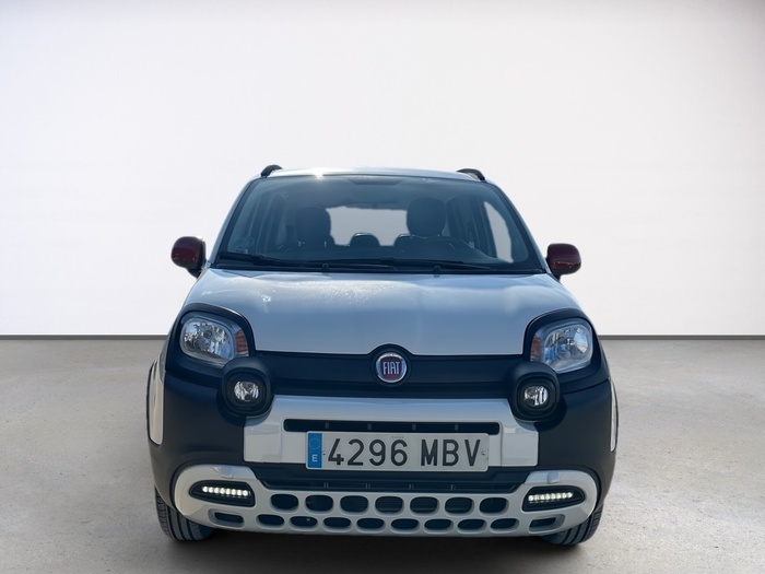 Fiat Panda 1.0 Hybrid Gse Red 51 kW (70 CV) Vehículo usado en Madrid Fiat Panda 1.0 Hybrid Gse Red 51 kW (70 CV) Vehículo usado en Madrid
