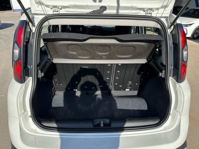 Fiat Panda 1.0 Hybrid Gse Red 51 kW (70 CV) 6 Fiat Panda 1.0 Hybrid Gse Red 51 kW (70 CV) 6