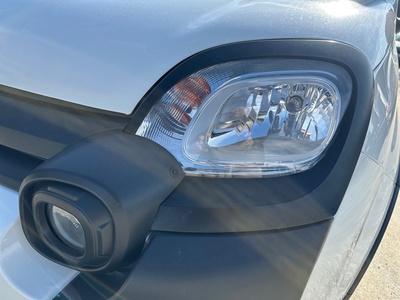 Fiat Panda 1.0 Hybrid Gse Red 51 kW (70 CV) 16 Fiat Panda 1.0 Hybrid Gse Red 51 kW (70 CV) 16