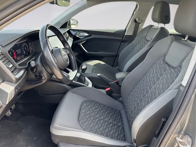 Audi A1 Sportback Adrenalin edition 25 TFSI 70 kW (95 CV) 11 Audi A1 Sportback Adrenalin edition 25 TFSI 70 kW (95 CV) 11