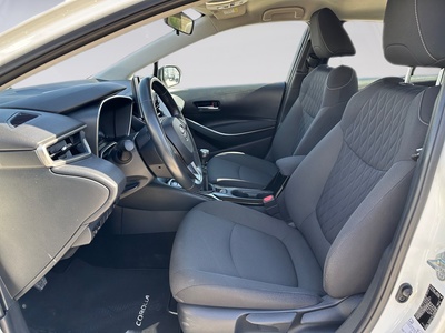 Toyota Corolla 1.5 125 Active Sedan 92 kW (125 CV) 11 Toyota Corolla 1.5 125 Active Sedan 92 kW (125 CV) 11