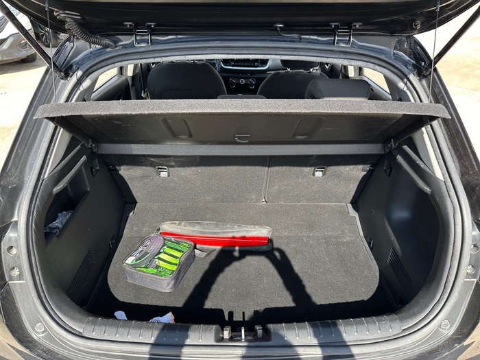 Kia Stonic 1.0 T-GDi MHEV iMT Concept 88 kW (120 CV) Vehículo usado en Madrid Kia Stonic 1.0 T-GDi MHEV iMT Concept 88 kW (120 CV) Vehículo usado en Madrid