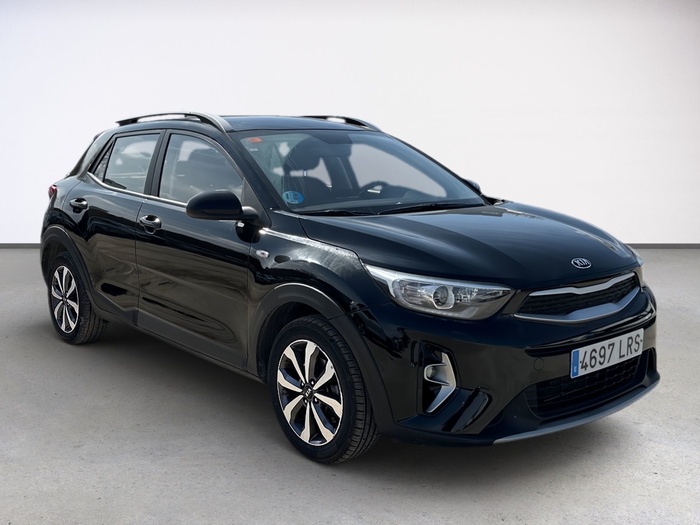 Kia Stonic 1.0 T-GDi MHEV iMT Concept 88 kW (120 CV) Vehículo usado en Madrid Kia Stonic 1.0 T-GDi MHEV iMT Concept 88 kW (120 CV) Vehículo usado en Madrid