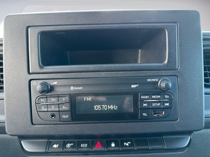 Renault Master Furgon T L1H1 3500 dCi 110 kW (150 CV) Vehículo usado en Madrid Renault Master Furgon T L1H1 3500 dCi 110 kW (150 CV) Vehículo usado en Madrid