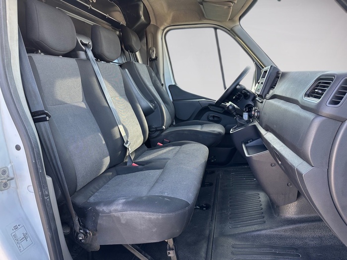 Renault Master Furgon T L1H1 3500 dCi 110 kW (150 CV) Vehículo usado en Madrid Renault Master Furgon T L1H1 3500 dCi 110 kW (150 CV) Vehículo usado en Madrid