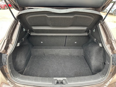 Nissan Qashqai DIG-T 140 mHEV Acenta 4x2 103 kW (140 CV) 6 Nissan Qashqai DIG-T 140 mHEV Acenta 4x2 103 kW (140 CV) 6