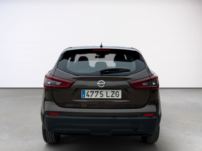 Nissan Qashqai DIG-T 140 mHEV Acenta 4x2 103 kW (140 CV) Vehículo usado en Madrid Nissan Qashqai DIG-T 140 mHEV Acenta 4x2 103 kW (140 CV) Vehículo usado en Madrid