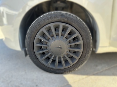 Lancia Ypsilon 1.2 Silver Evo II 51 kW (69 CV) 13 Lancia Ypsilon 1.2 Silver Evo II 51 kW (69 CV) 13